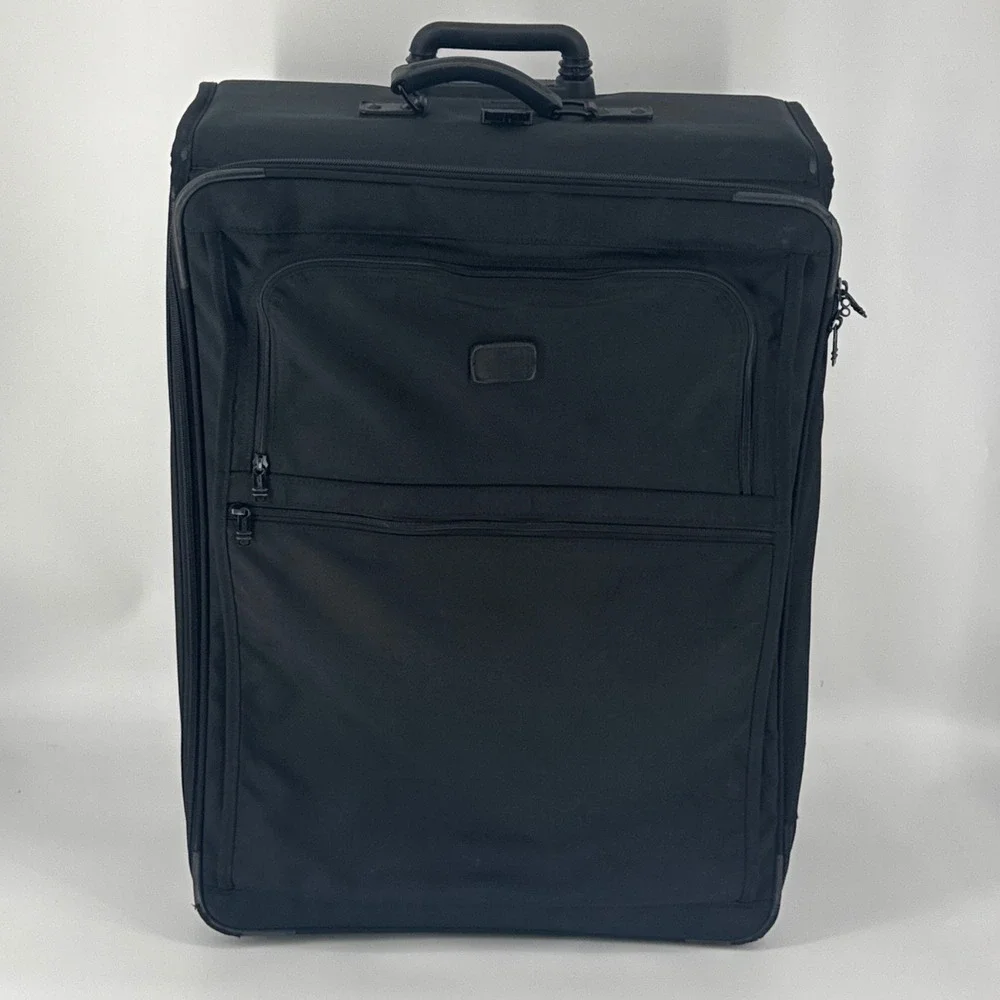 Tumi Ballistic Nylon Suitcase Luggage Black Made in USA Durable Travel 22